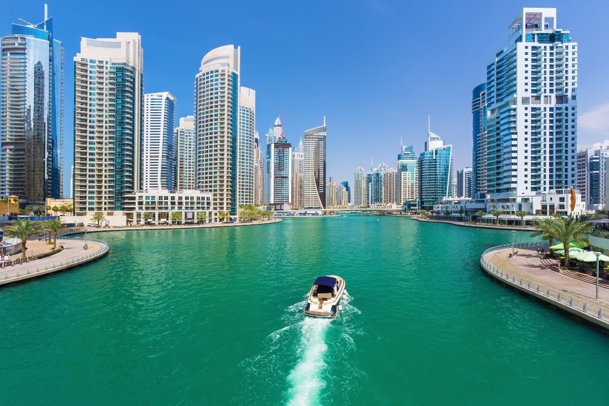Exploring Old Dubai: A Magical Journey on Abra Rides